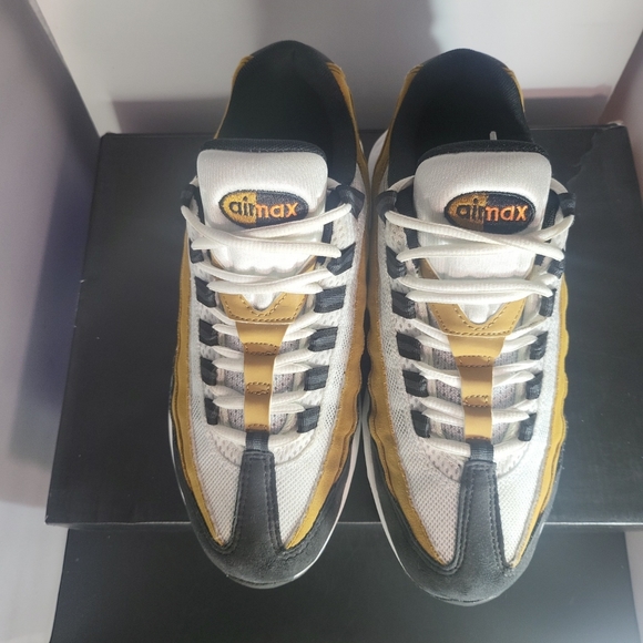 Size 7- Nike Air Max 95 Recraft (Black-Dark Smoke Grey) CJ3906-010..  Wmns 8.5.. - Picture 9 of 16